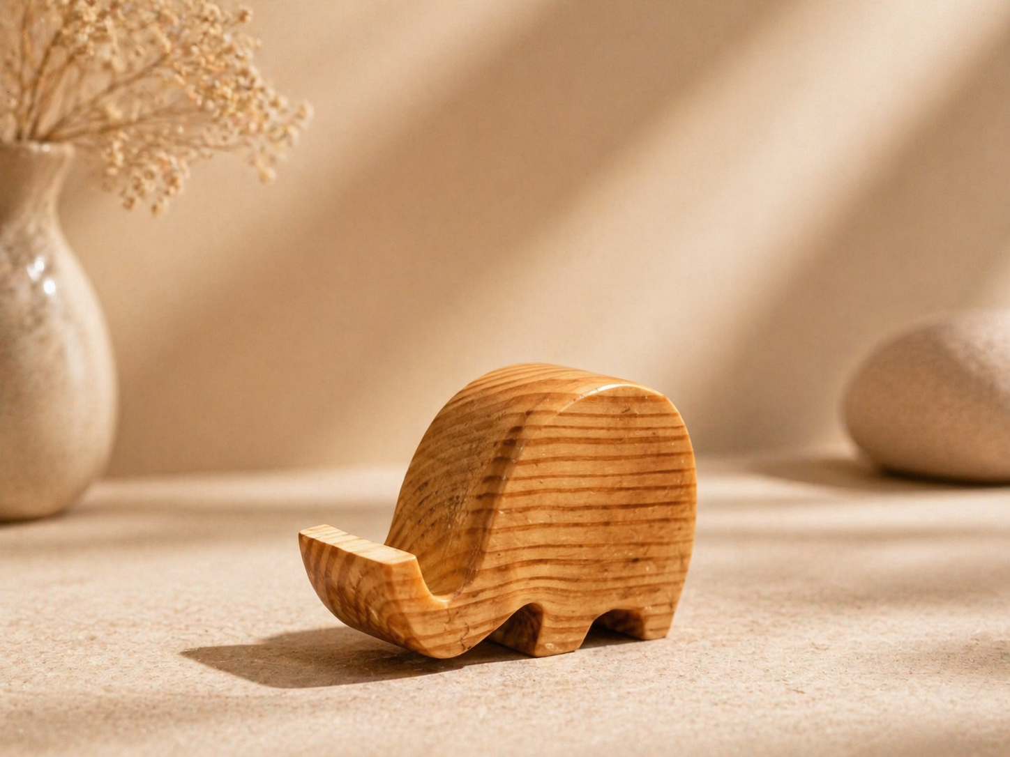Nerina Loop Wooden Decor Sculpture in natural polished wood by UDSS Atelier view 3