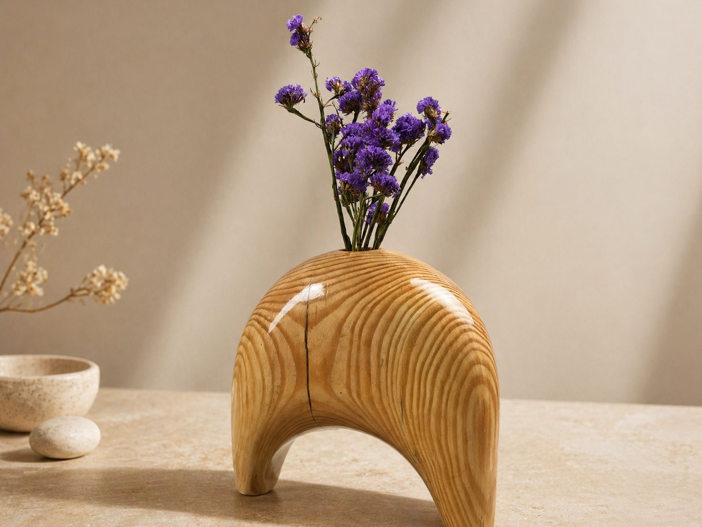 Lyra Muse Pine Wooden Flower Vase in pine wood by UDSS Atelier