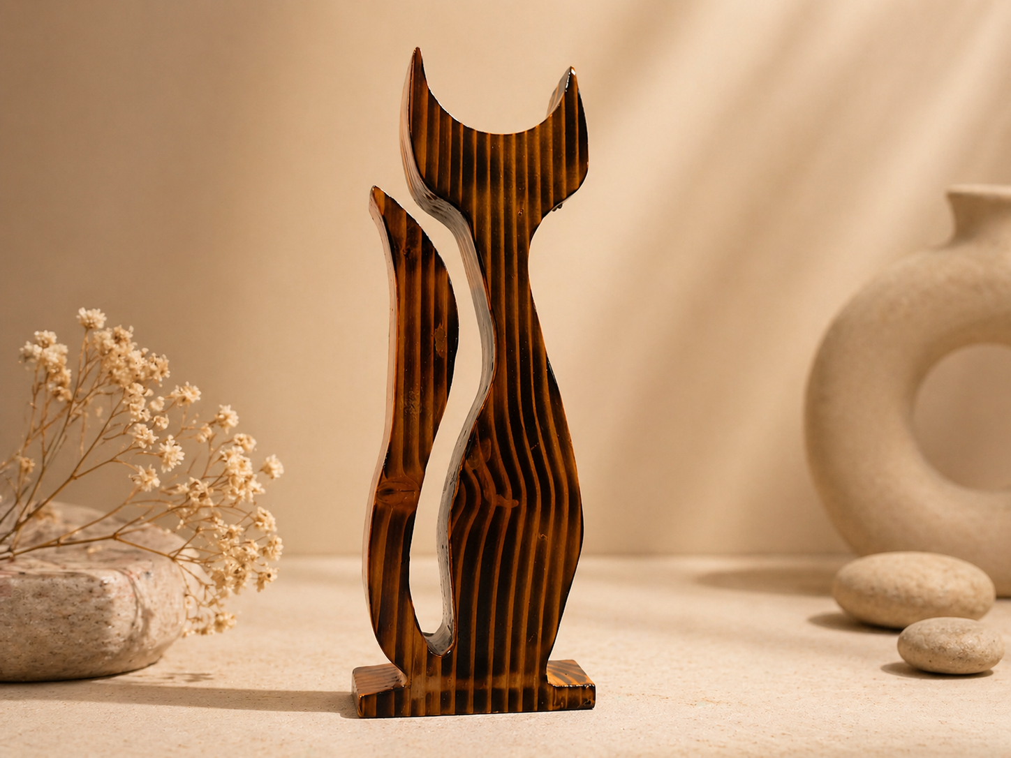 Luma Crest Pine Wooden Flower Vase in pine wood by UDSS Atelier view 1