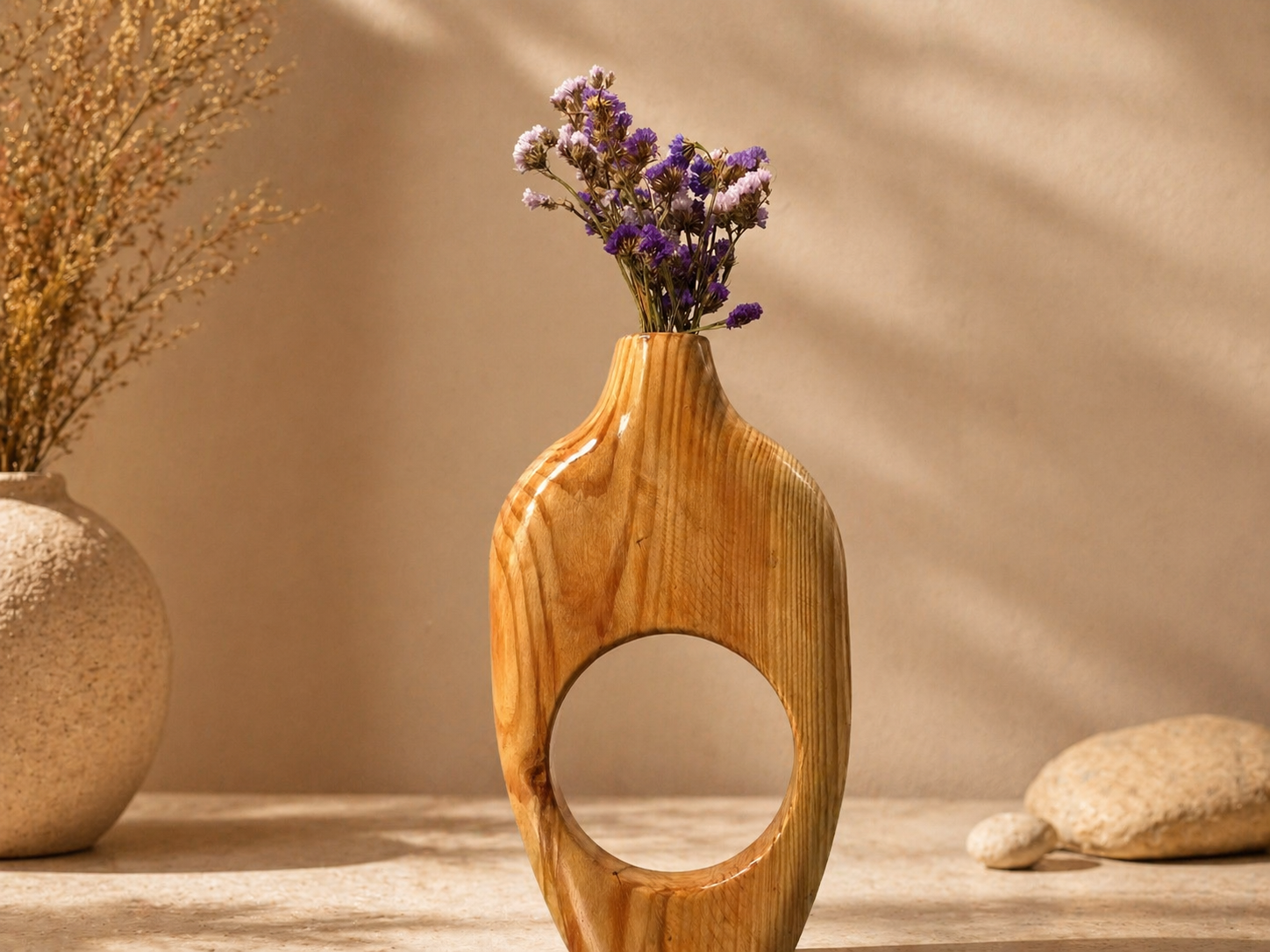 Talia Form Pine Wooden Flower Vase in pine wood by UDSS Atelier view 4
